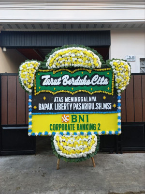 Papan Bunga Duka di Jati Perumnas