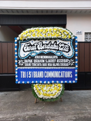 Papan Bunga Duka di Jati Perumnas